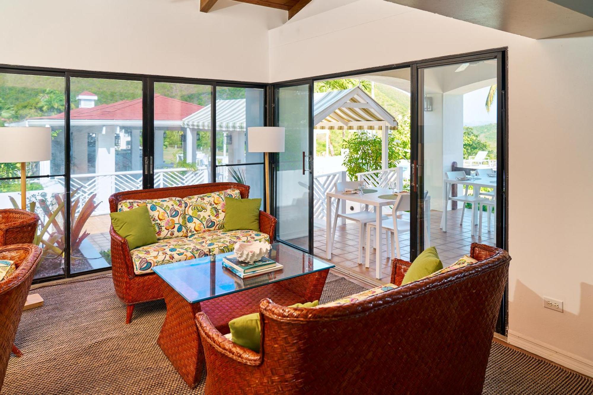 Mount Nevis Hotel Eksteriør billede