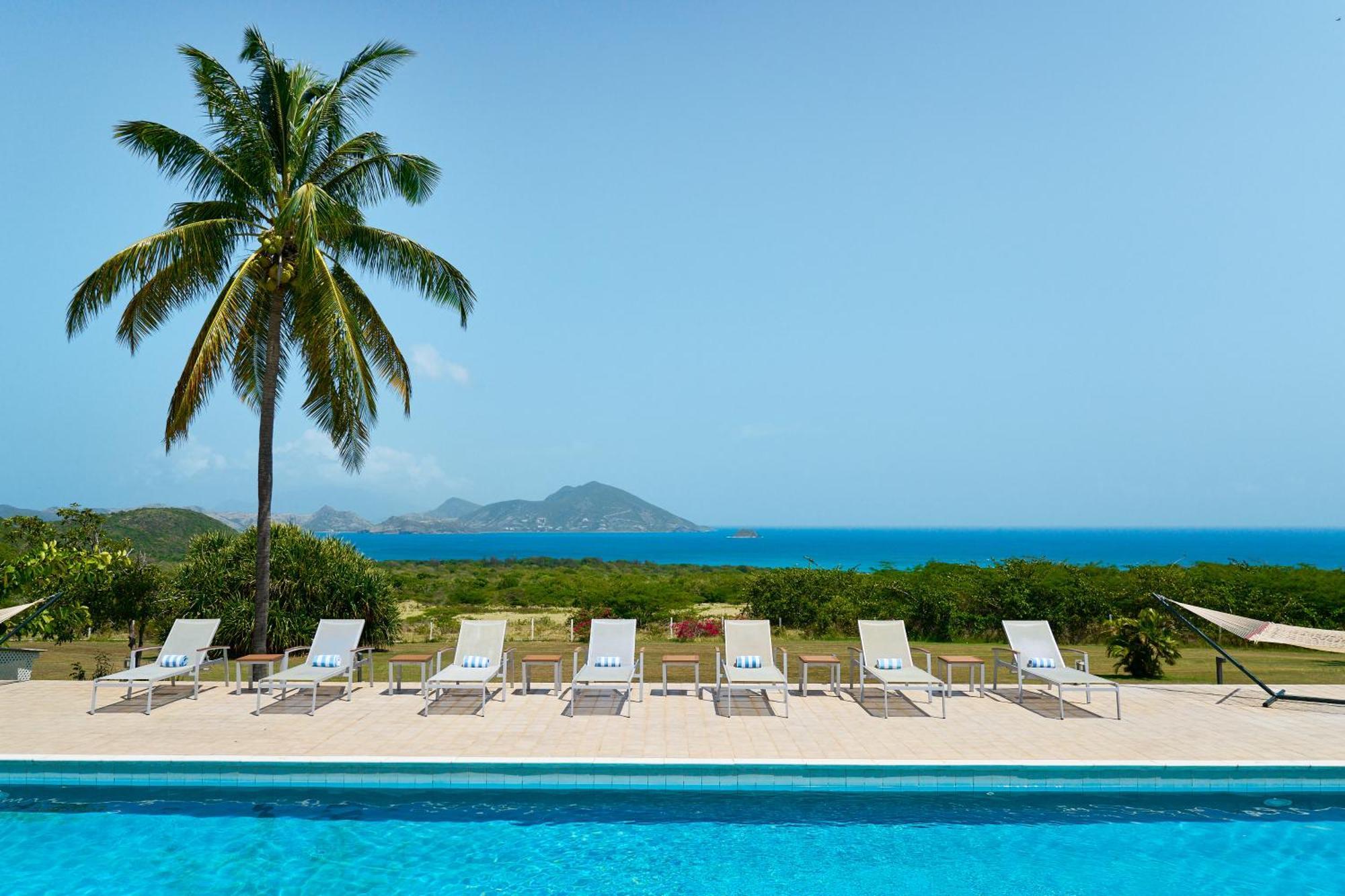 Mount Nevis Hotel Eksteriør billede